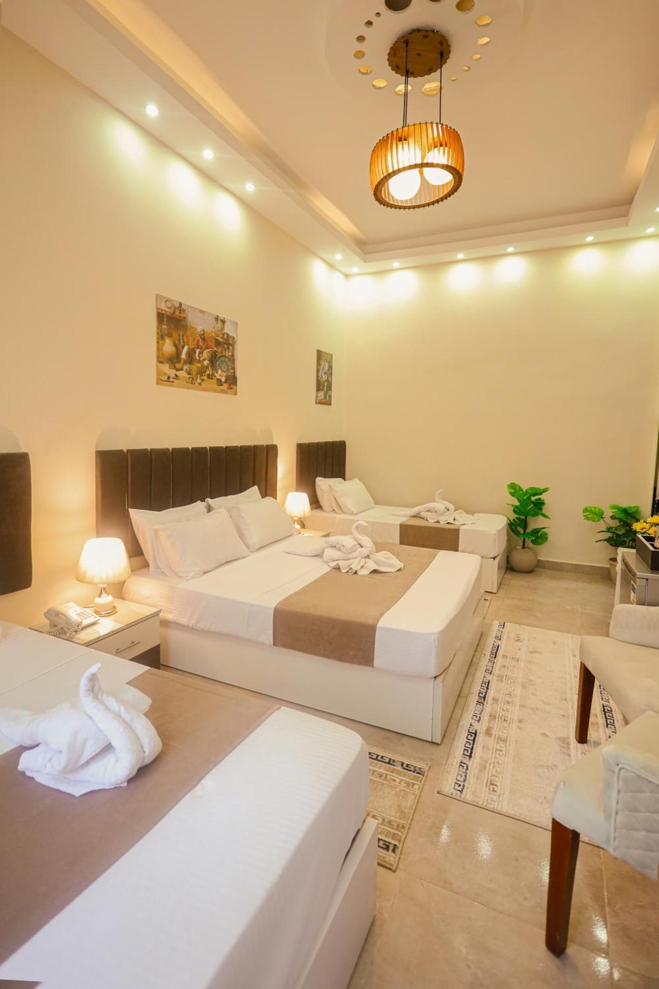 Victory Downtown Boutique Hotel カイロ エクステリア 写真