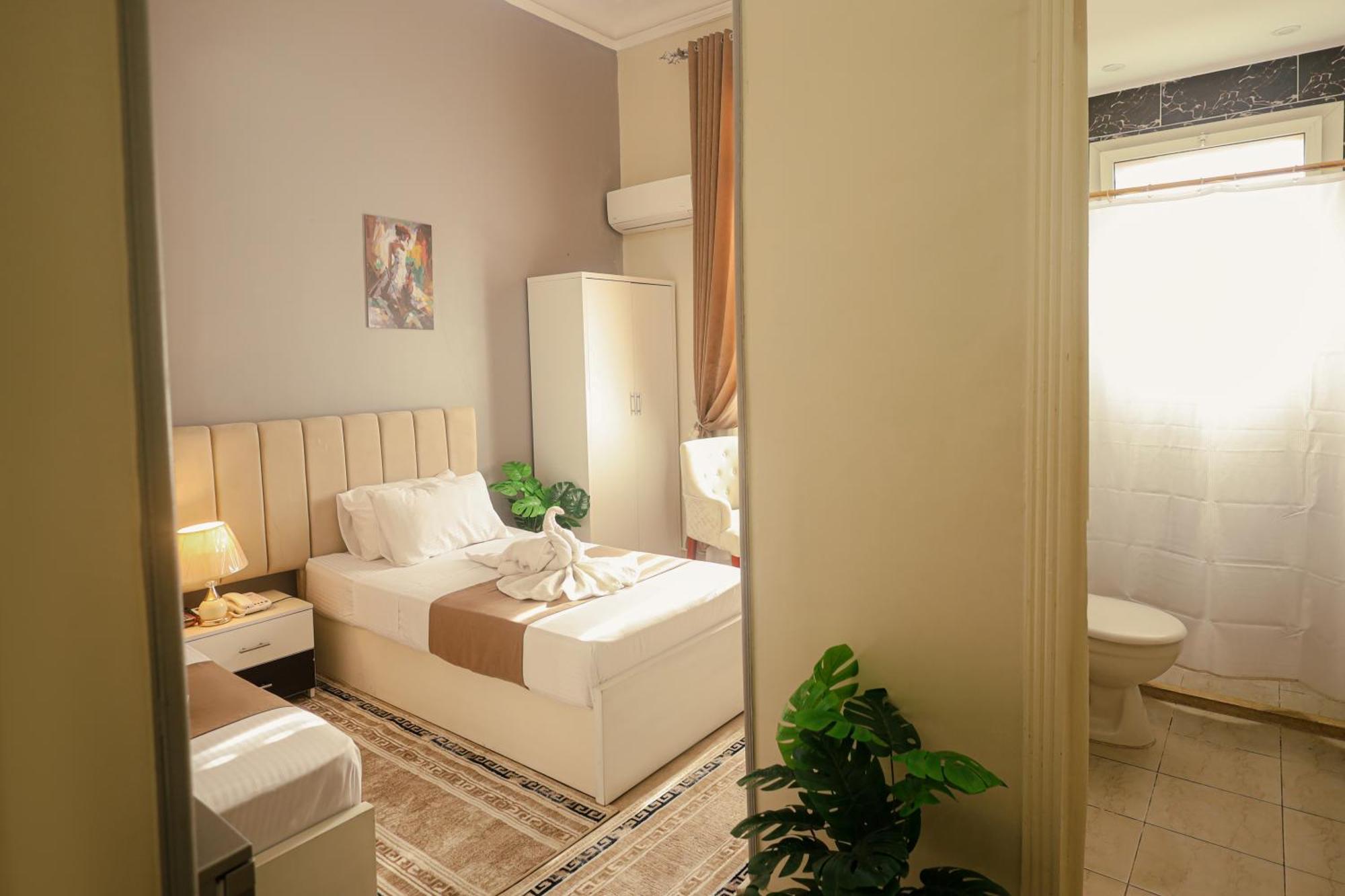 Victory Downtown Boutique Hotel カイロ エクステリア 写真