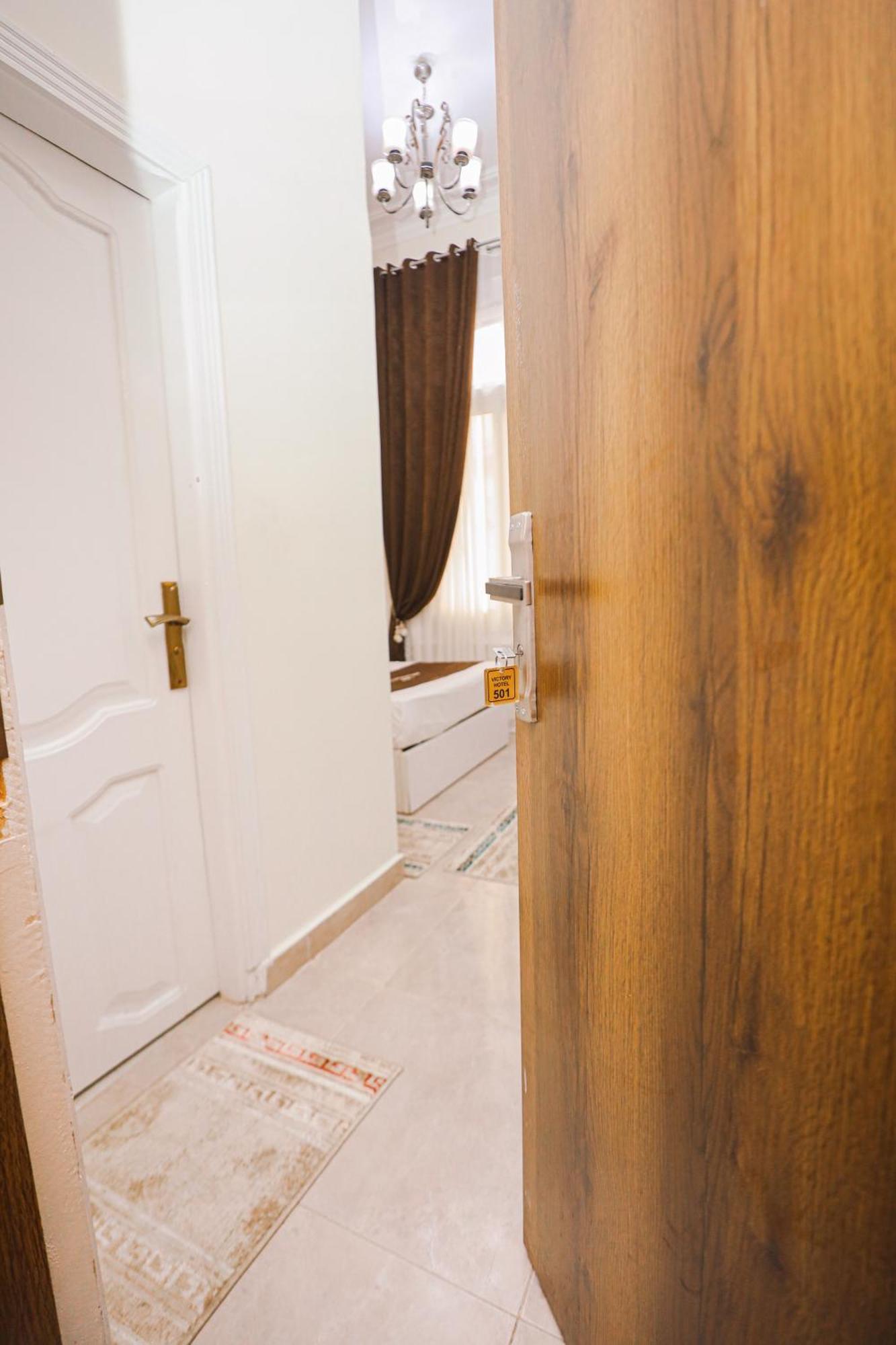 Victory Downtown Boutique Hotel カイロ エクステリア 写真
